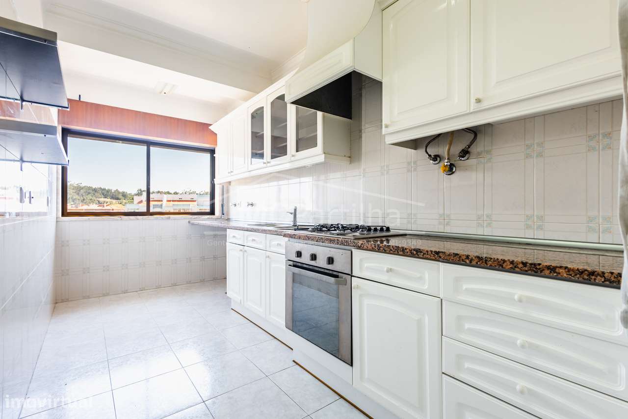 Apartamento t2 à venda na Rua Melquíades Marques-16