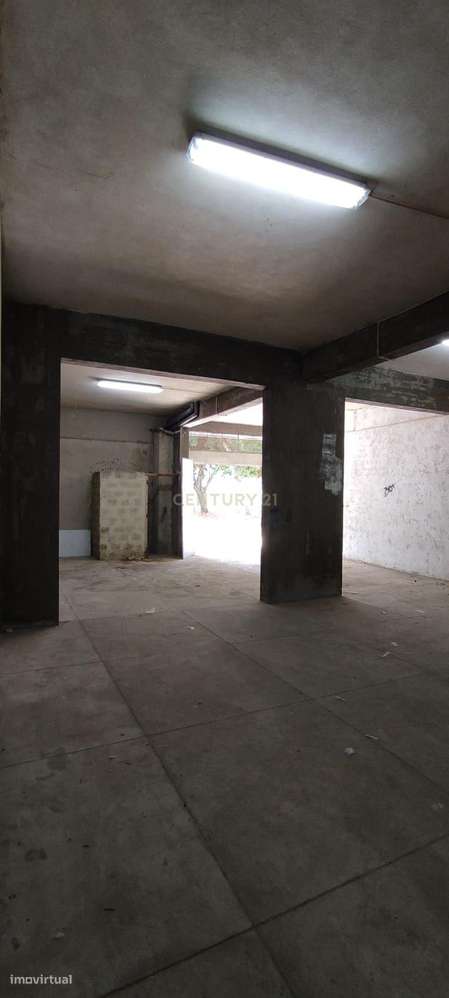 INVESTIMENTO - Venda de armazém arrendado (Lote 353) – Olivais Sul, Li - Grande imagem: 4/6