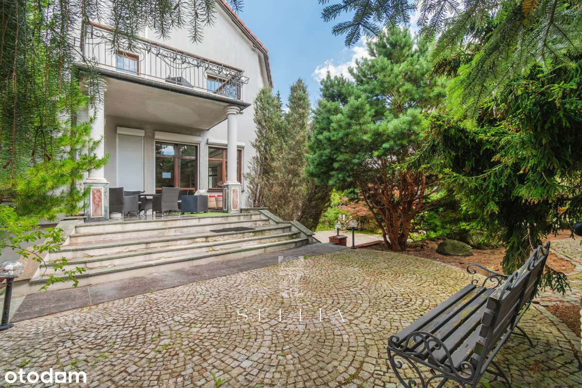 Wyjątkowa rezydencja w malowniczym Józefowie-14