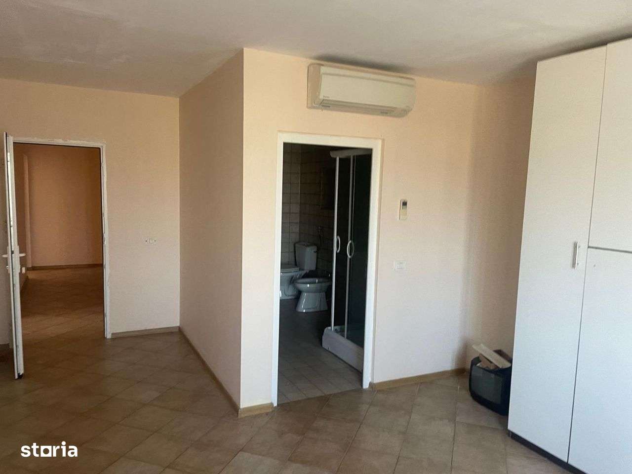 Hala Productie ,Spatii Birou si Locuit, Craiova-Isalnita 10000 m Teren-8