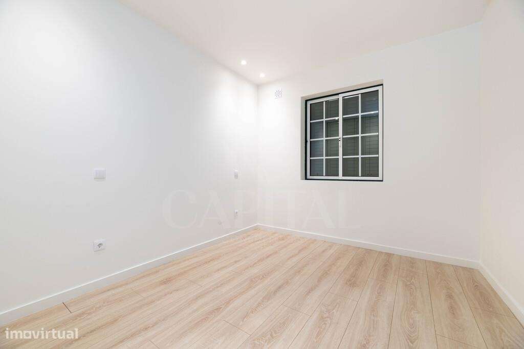 Apartamento T2 no centro de Samora Correia-11