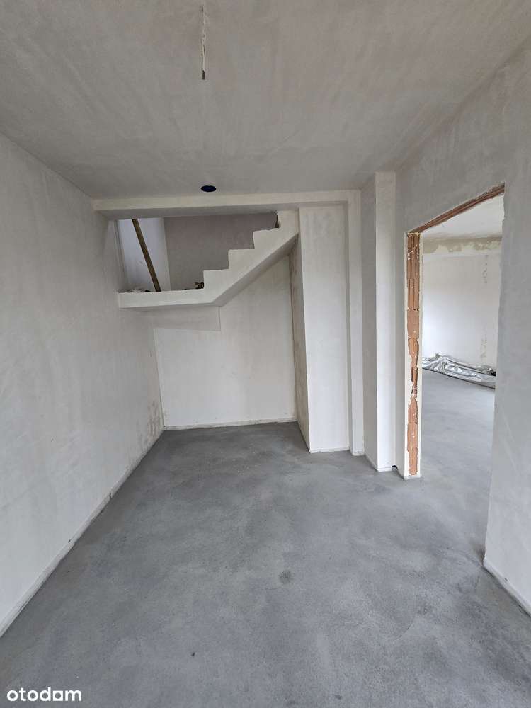 Dom z 4 sypialniami i dużym ogrodem taniej niż 3 pokoje w mieście-6