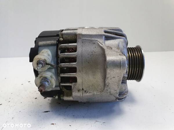 Toyota Aygo Yaris II 1.0 12V 1KR ALTERNATOR - 6