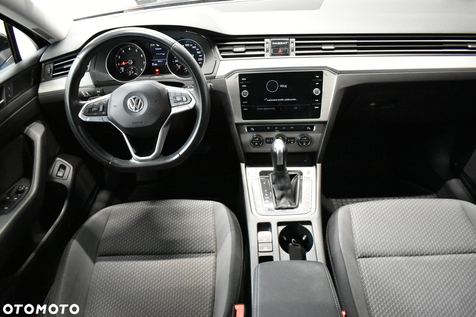 Volkswagen Passat 1.5 TSI EVO Essence DSG - 5