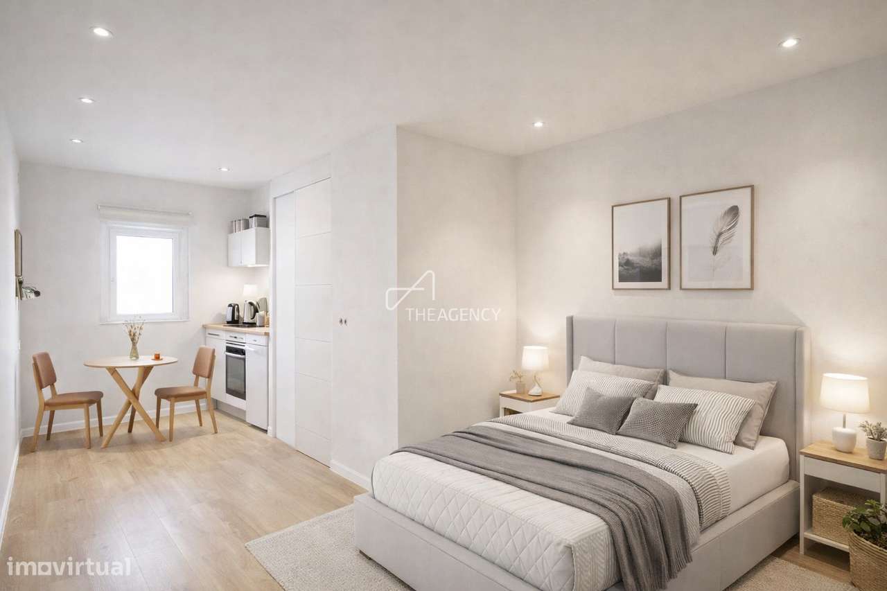 Prédio para Restaurar com Elevada Rentabilidade no Centro de Alhandra - Grande imagem: 4/29