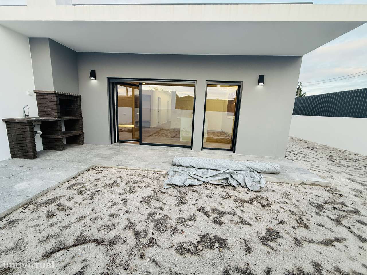 Moradia T4 térrea Fernão Ferro Pinhal do General - Grande imagem: 5/30