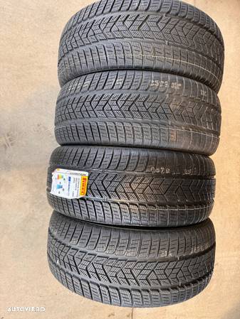 Vând 4 anvelope 265/55/19 Pirelli de iarnă noi - 1