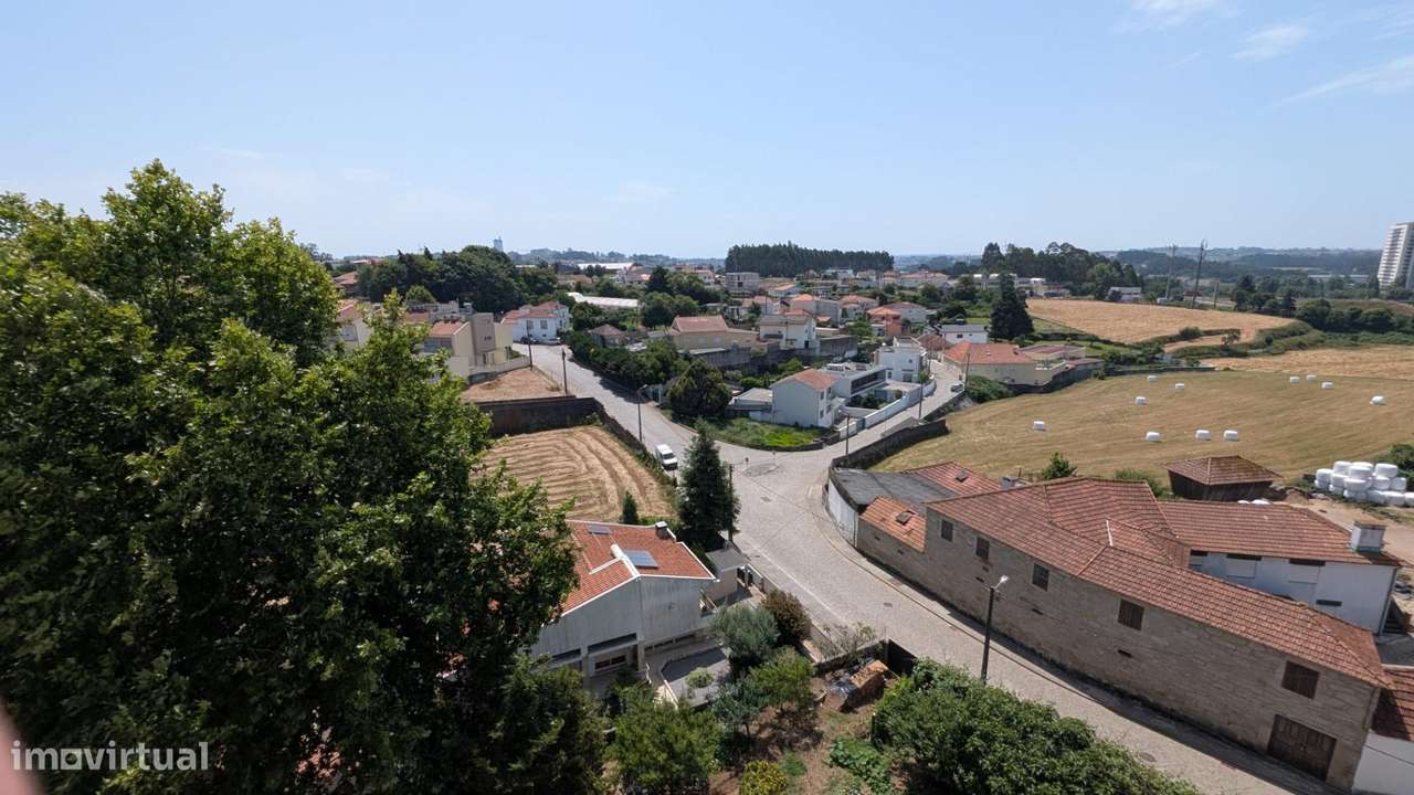Excelente Apartamento T2 à venda na Maia-21