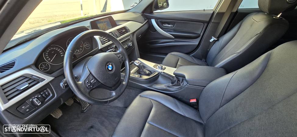 BMW 318 d Touring Blue Performance Luxury Line - 19