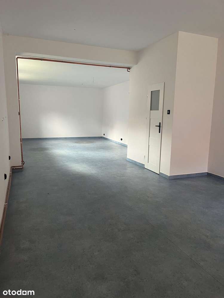 Lokal usługowy 71m² z parkingiem w centrum - Pełny obrazek: 4/12