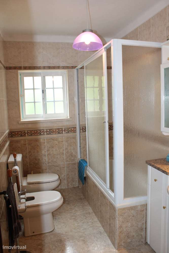 Moradia T2 +Anexos e garagem Lote 2500 m2-17