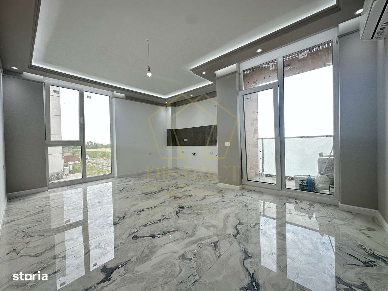 Apartament deosebit cu 3 camere | Campeador City - Imagine principală: 4/5