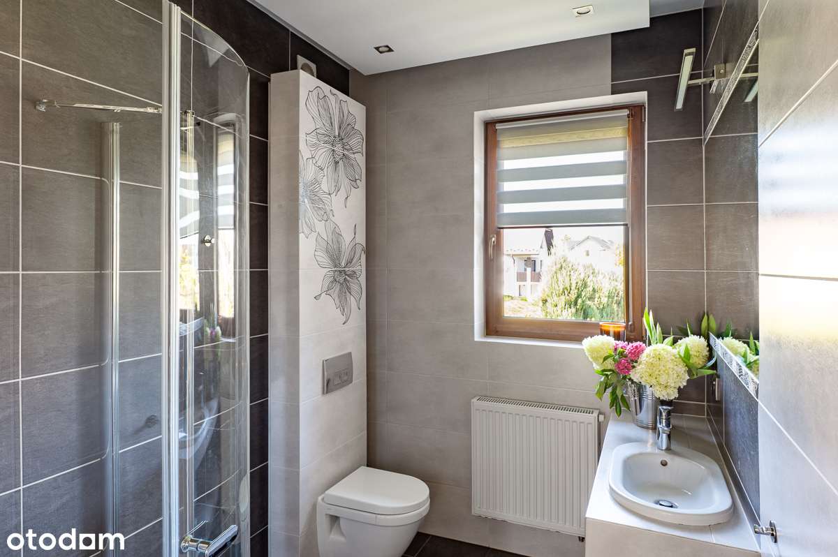 Przytulny dom wolnostojący w Wieliczce działka 10 ar-9