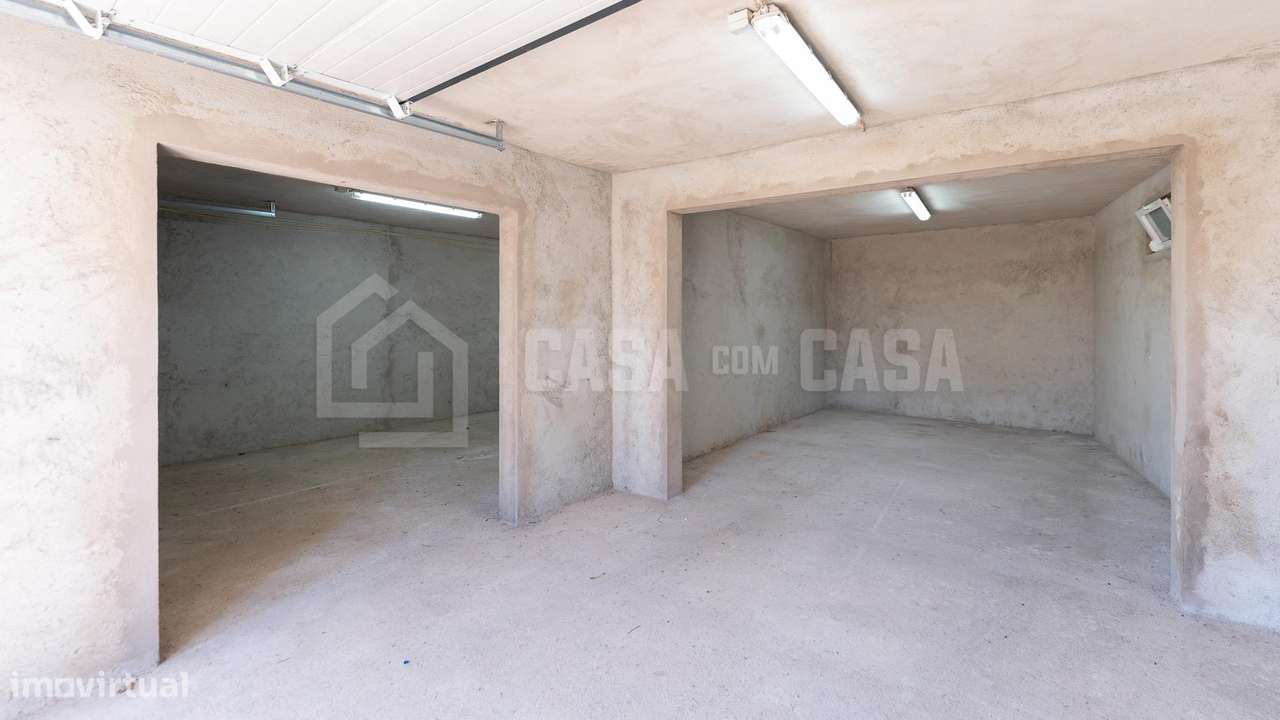 Moradia Isolada V3 em Canelas-14