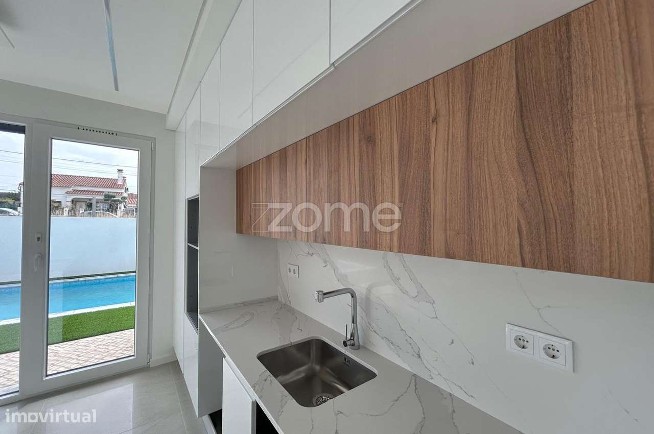 Moradia T4 Térrea em lote de 527m2 - Azeitão - Grande imagem: 4/43