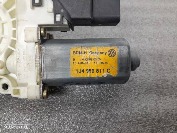 Motor Elevador Porta Tras Esq Volkswagen Golf Iv (1J1) - 3