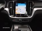 Volvo V60 B3 B Momentum Pro - 22