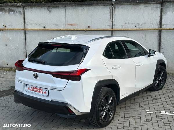 Lexus UX 250h 2.0L HEV 20H- (178 HP) 4X4 CVT Executive - 4