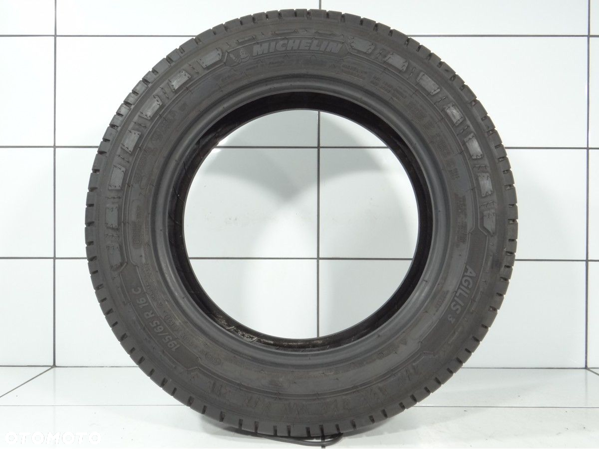 Opony letnie 195/65R16C 104/102R Michelin - 3