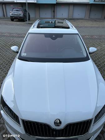 Skoda Superb 1.8 TSI L&K DSG - 21