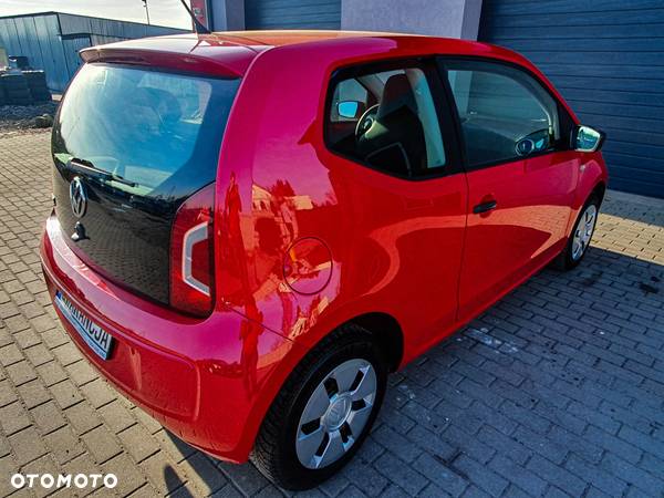 Volkswagen up! - 13