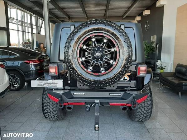 Jeep Wrangler Unlimited 3.6 V6 AT Rubicon - 5