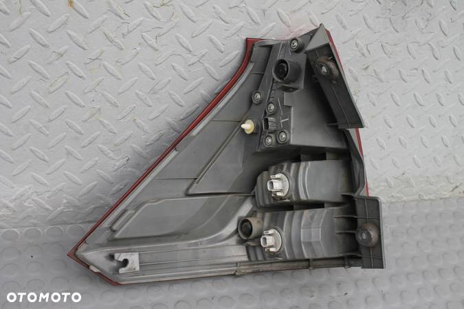 LAMPA PRAWY TYŁ PRAWA TYLNA HONDA CR-V IV 12-14 - 6