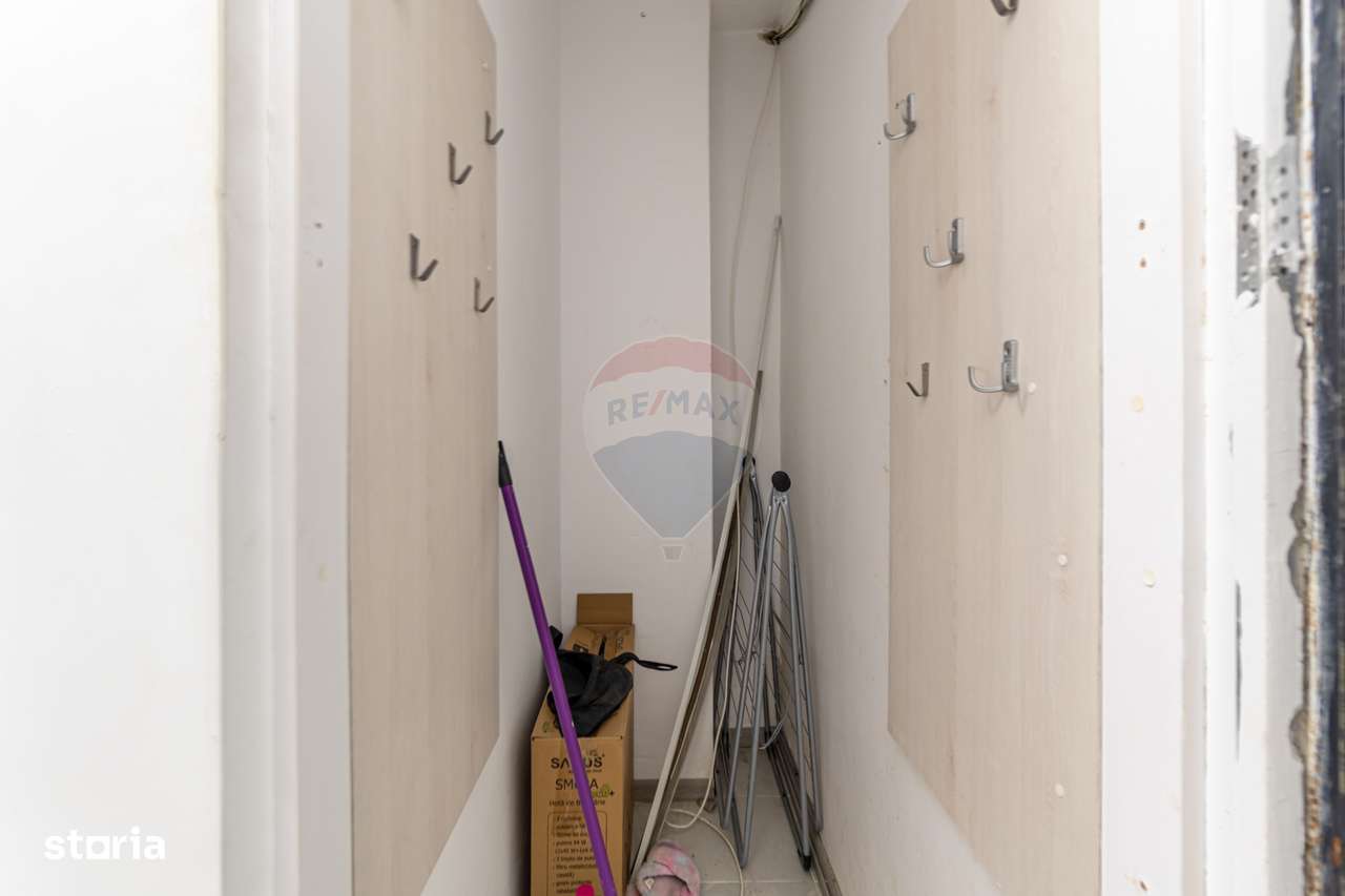 Apartament cu 2 camere de vânzare în zona Craiter-2