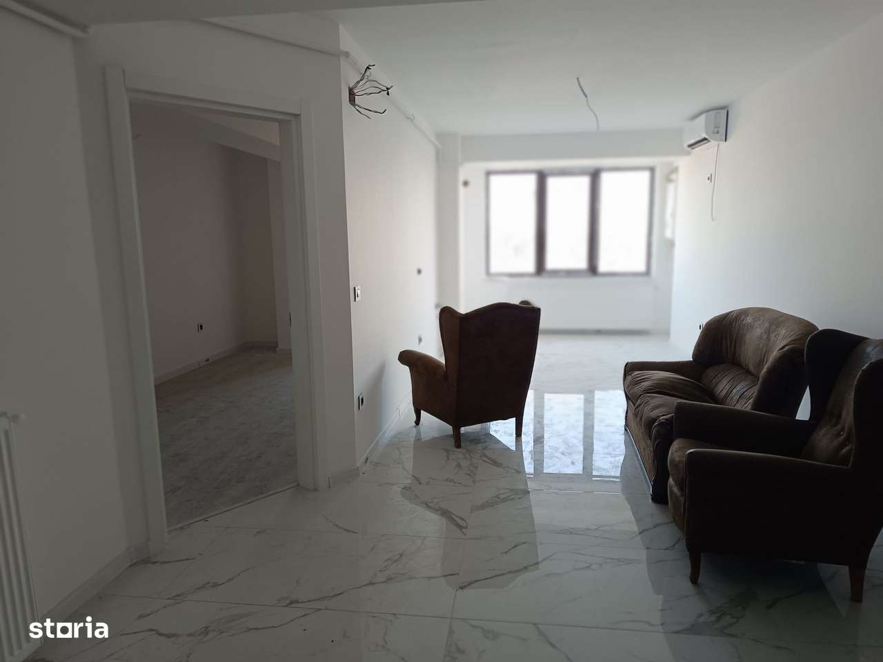 Apartament 2 camere open-space 51mp+terasa 51mp zona Billa 7/7 CT/AC-0
