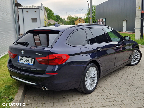 BMW Seria 5 520d xDrive Luxury Line sport - 18