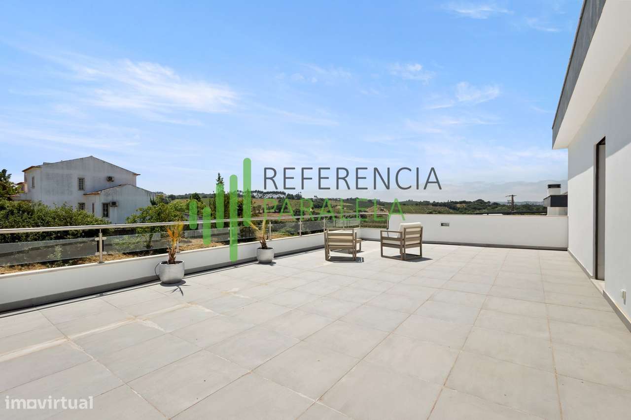 Moradia T4 de Quatro Frentes com Piscina | Vermelha, Cadaval – Dist...-18