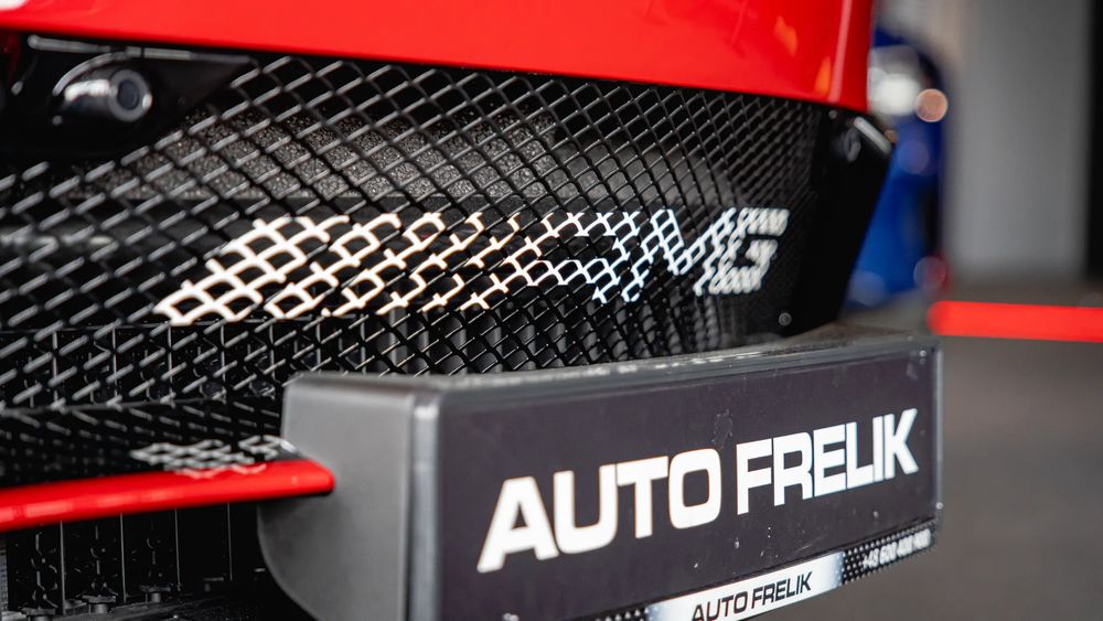 AMG PureSpeed, 1 z 250 szt., 4.0 V8 Biturbo, 585 KM, 800NM
