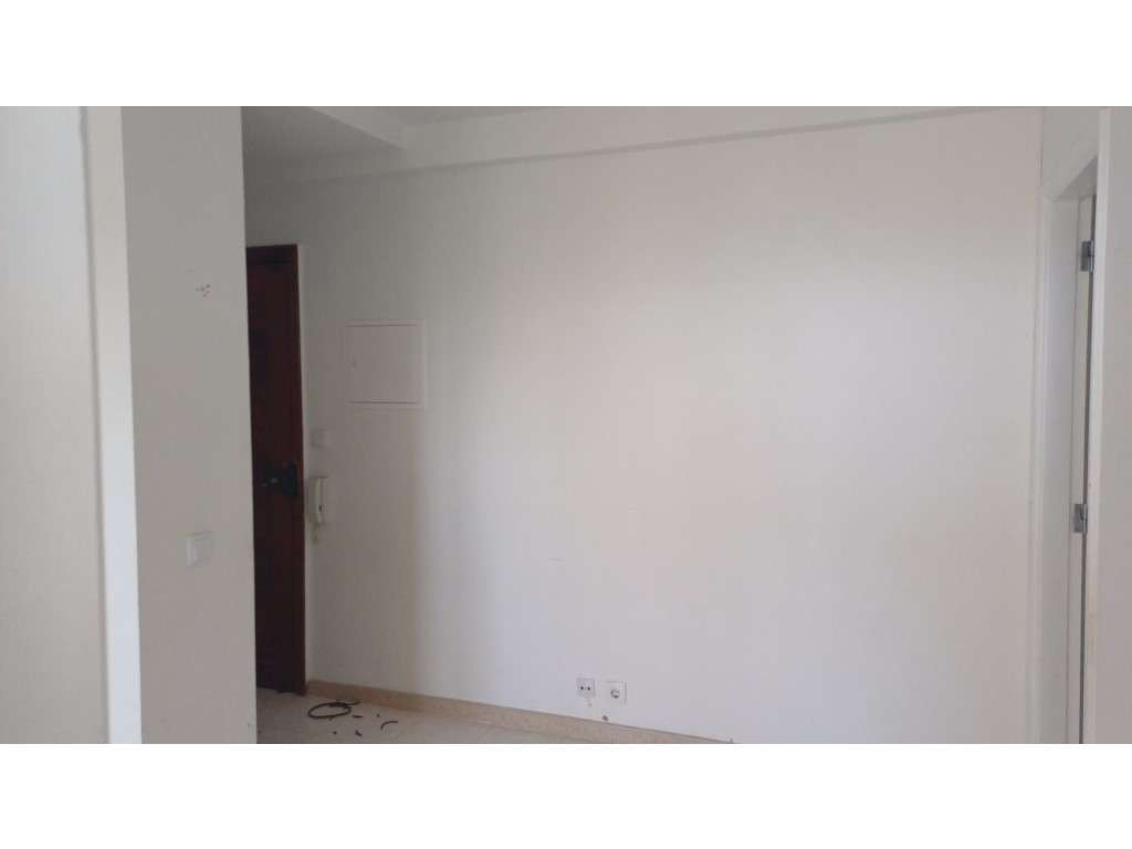 Apartamento T2 com Vista Rio em Santo António da Charneca - Excelen...-10
