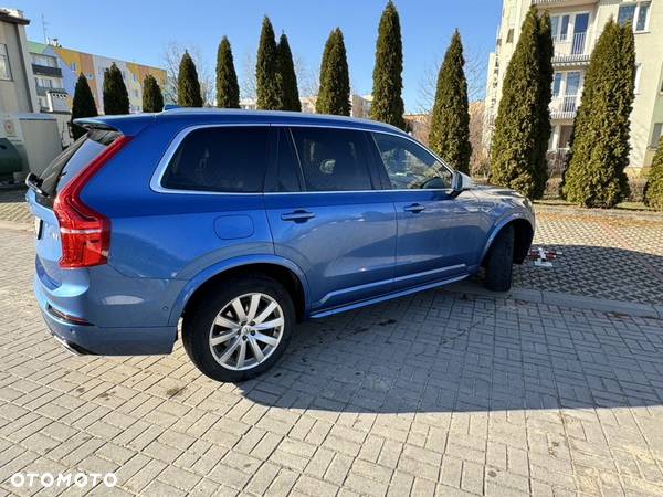 Volvo XC 90 D5 AWD R-Design - 11