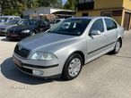 Skoda Octavia 1.6 MPI Ambiente - 1