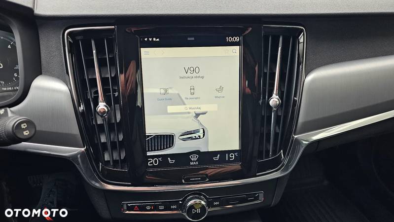 Volvo V90 D4 AWD Geartronic Momentum Pro - 31