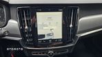 Volvo V90 D4 AWD Geartronic Momentum Pro - 31