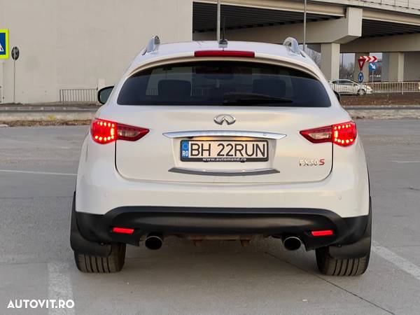 Infiniti FX 50 - 5