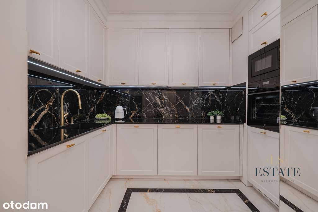 Apartament premium w sercu Warszawy-0