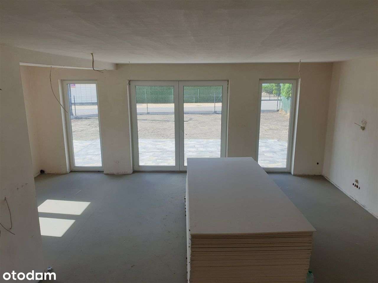 Wolnostojący dom z pompą ciepła-8