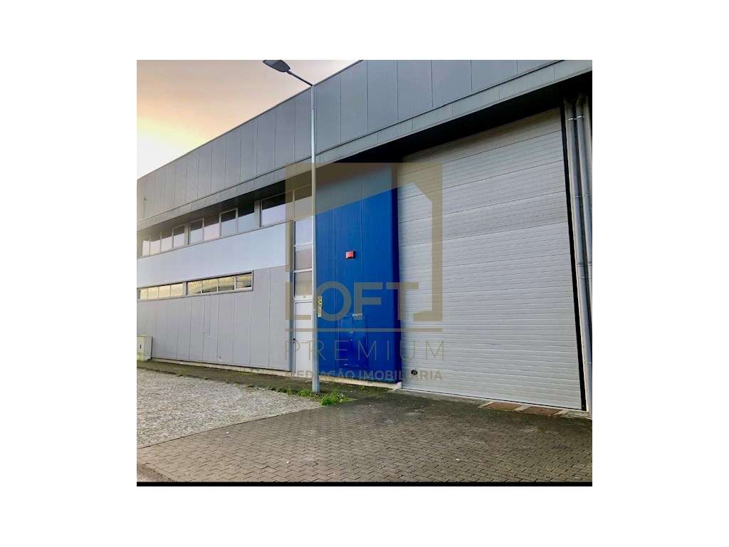 Pavilhão Próximo do Centro - Grande imagem: 2/9