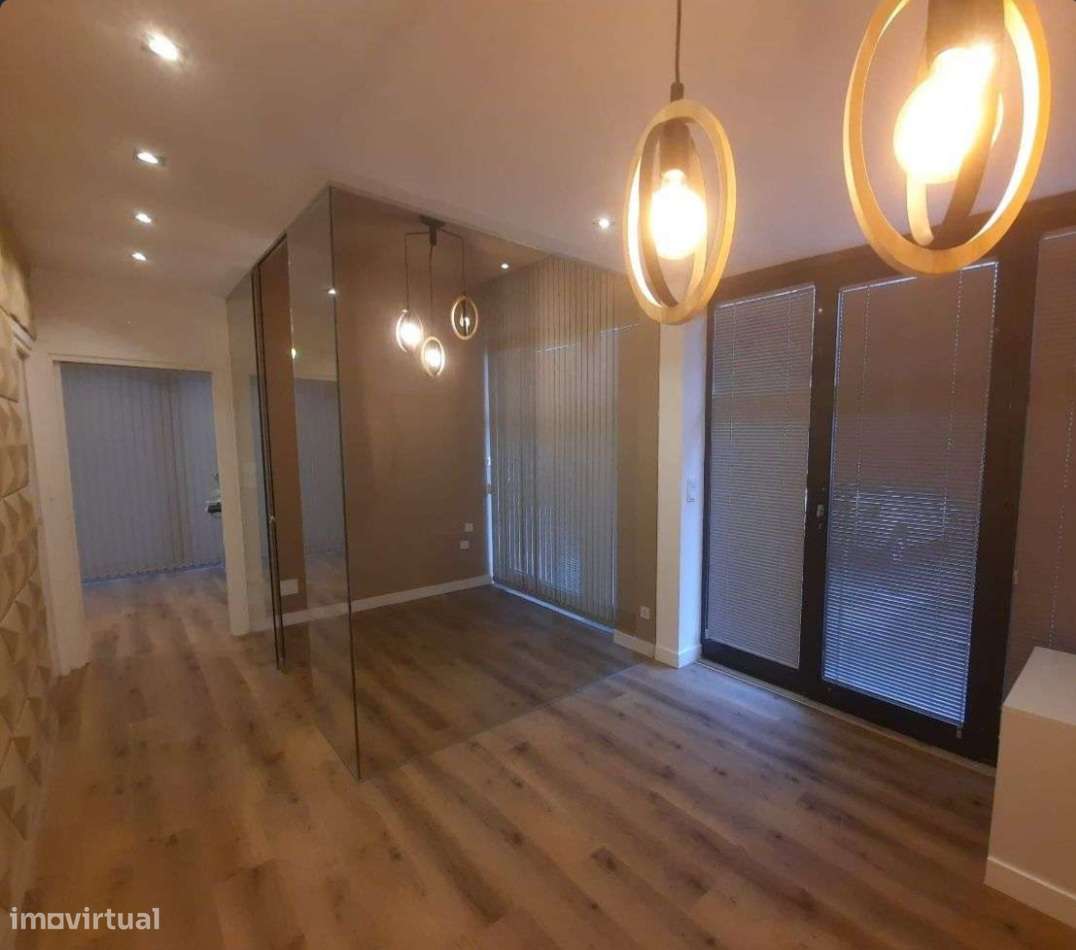 Vendo Clínica Dentária - Porto - Grande imagem: 3/13