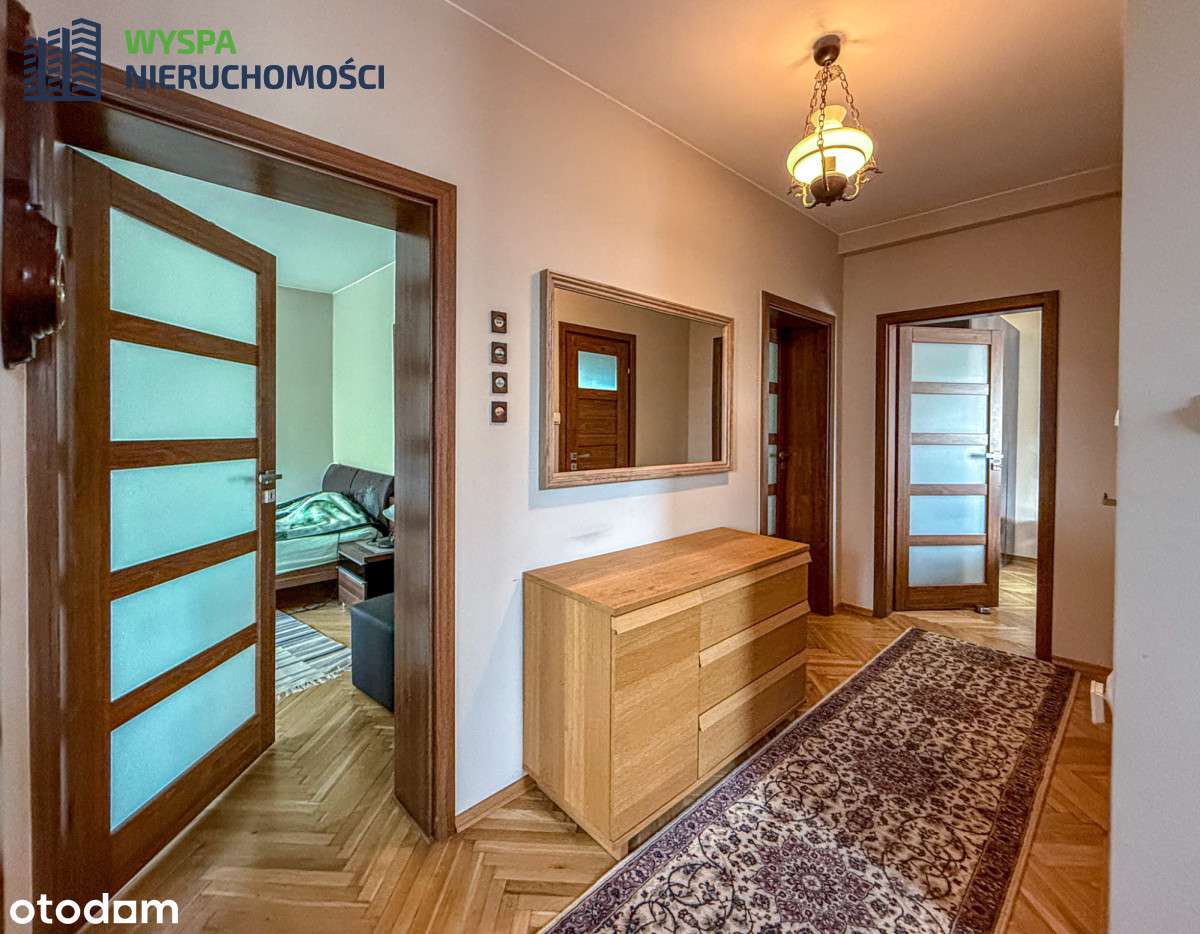 Klimatyczny dom z ogrodem w cichej okolicy w Łodzi - Pełny obrazek: 5/12