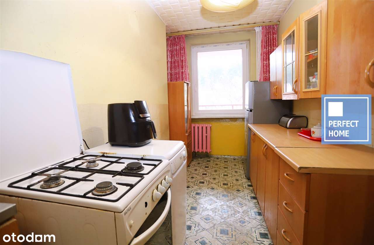 Trzypokojowe mieszkanie z balkonem-13