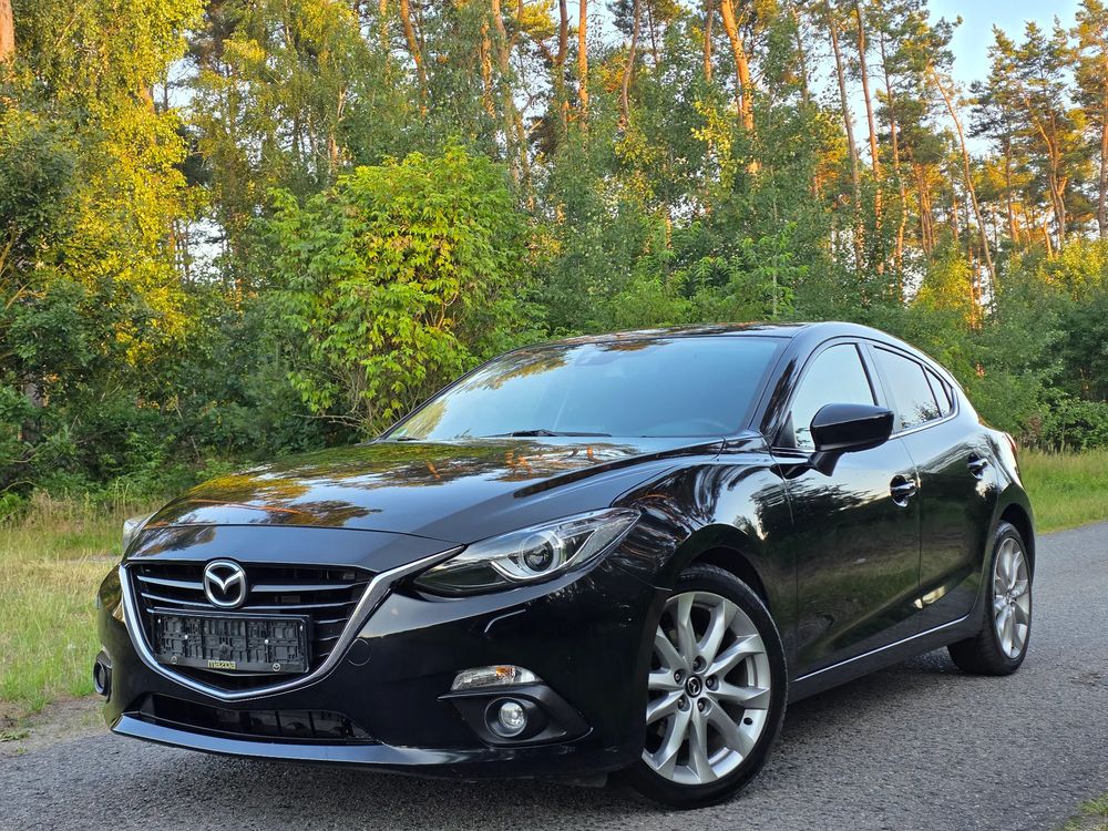 Mazda 3 III (2013-) SKYACTIV-G 120 Center-Line 2014