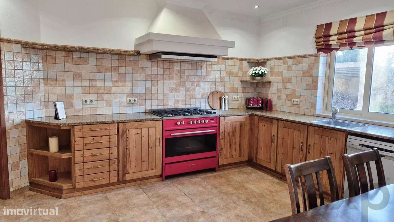 Casa senhorial privada com piscina em mais de 5 hectares.-20