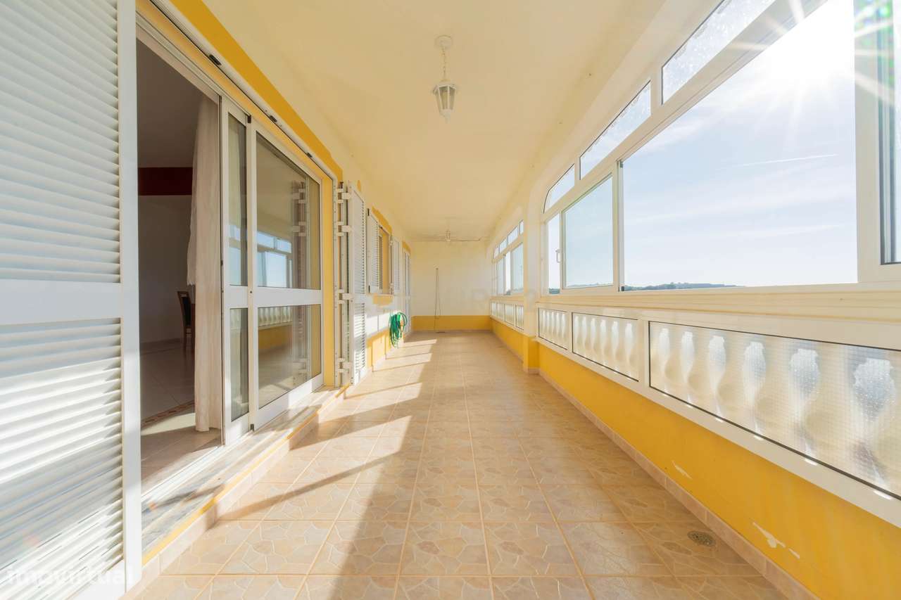 Apartamento T3 em Silves, Faro-9