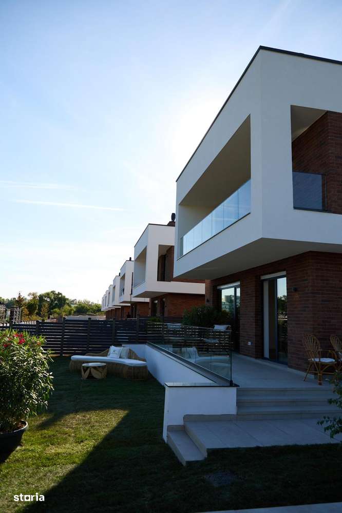 Vilă exclusivista in Marina Snagov, pe malul lacului! - Imagine principală: 5/20