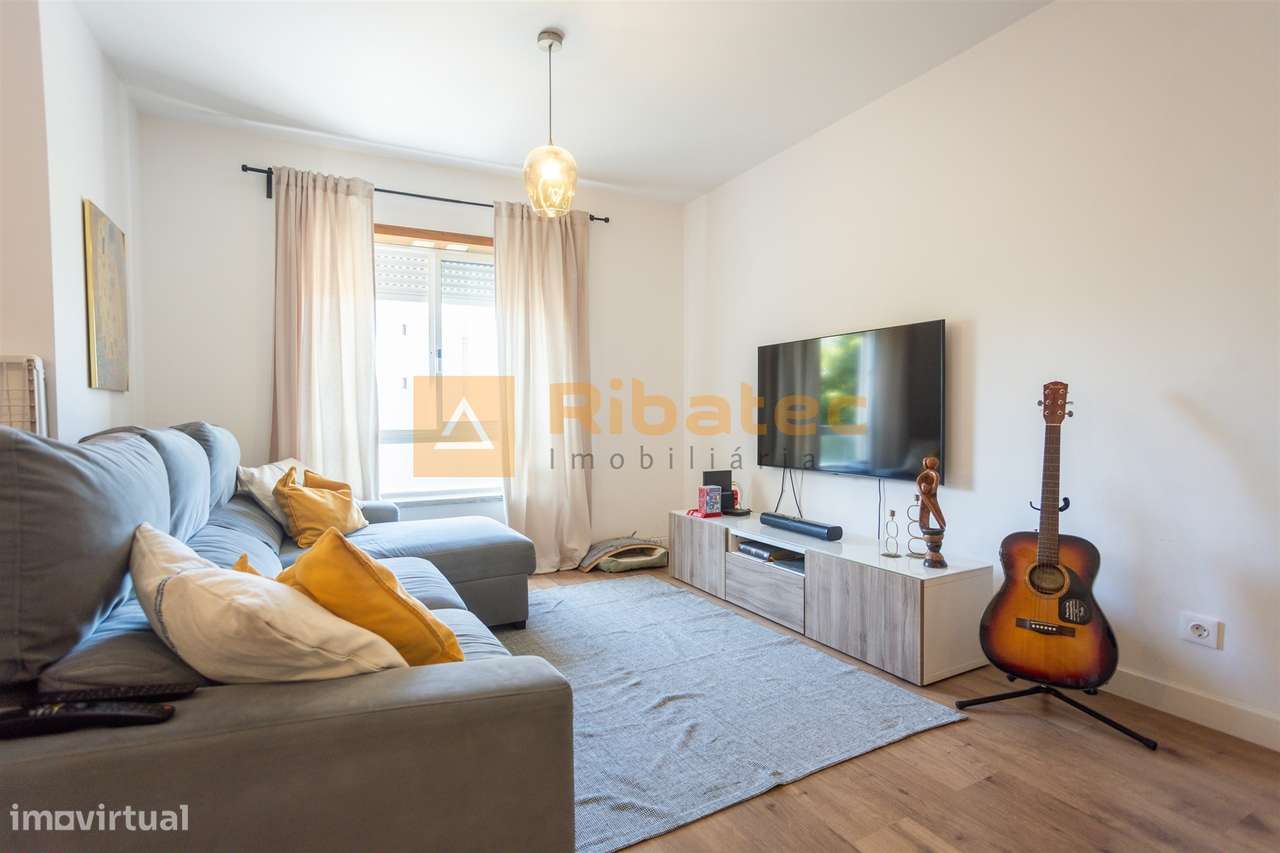 Apartamento T3 no Monte da Caparica-7