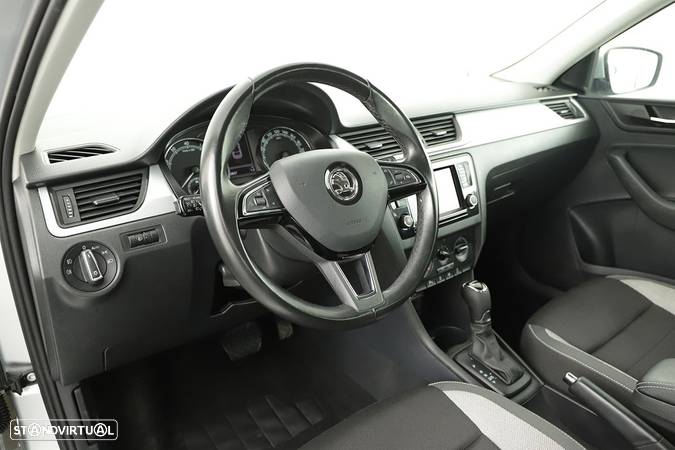 Skoda Rapid 1.0 TSI Ambition DSG - 7